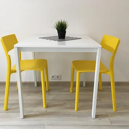 Yellow Studio *